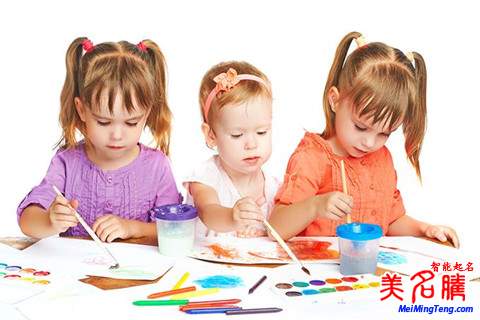 談?wù)剬殞毱鹈睦戏椒ê托侣窂? /></a>今天我們來(lái)談?wù)剬殞毱鹈睦戏椒ê托侣窂健Ｆ鹈缫肥鏊臍v史，可能已不能追到最初的來(lái)源了。中華文化博大精深，就寶寶起名這個(gè)“小事”來(lái)說(shuō)，也有自己的文化了。說(shuō)起寶寶起名，很多人都可能眉飛色舞，道理很多。...</div>
			         <span id="ctl00_ContentPlaceHolder1_subjectList_dgNews_ctl03_Label1" style="color:Green;font-size:10pt;">2017/6/4 13:57:38</span>
			        <div style="height:5px; font-size:5px"> </div>
			        <hr width="99%" style="text-align:center; border-style:dotted; border-width:0px; height:1px;" />
			        <div style="height:5px; font-size:5px"> </div>
			    </div>
		        </td>
	</tr><tr style="border-width:0px;">
		<td valign="top">
		        <div style="padding-left:3px; padding-right:3px;line-height:180%">
			         <h3 style="padding:0px;margin:0px;display:inline;"><a id="ctl00_ContentPlaceHolder1_subjectList_dgNews_ctl04_HyperLink1" class="headline" href="/subject/qimingdaquan/s.aspx?newsid=6705" target="_blank">寶寶起名評(píng)價(jià)方略</a></h3>
			        
			          <span style="color:Red;font-size:8pt;"></span>
			        <br />
			        <div style="padding-top:1px; width:95%; padding-left:8px; line-height:180%;color:#2f2f2f;font-size:14px;" ><a href=